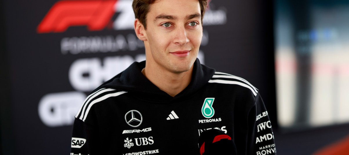 Itt akarja folytatni George Russell 2026-tól! - sajtóhír